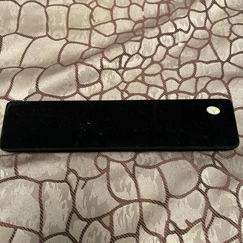 Black velvet bracelet box